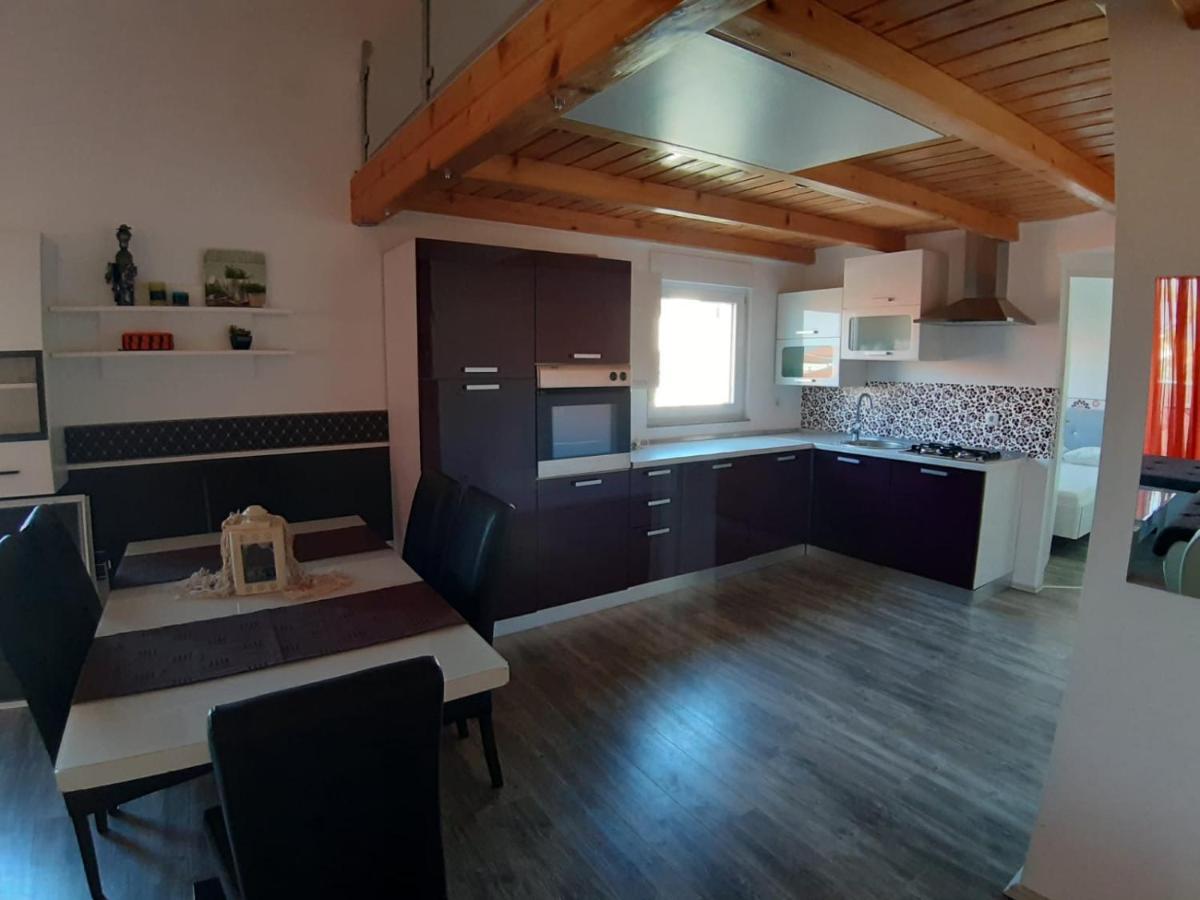 Apartment Tonko Vir Exterior foto