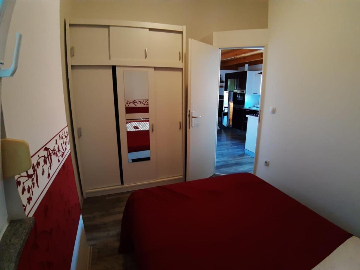 Apartment Tonko Vir Exterior foto